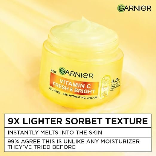 61LvVnq6pzL._SX522_ Garnier Fresh & Bright Vitamin C Sorbet Gel Face Moisturizer Cream, 45g - Image 2